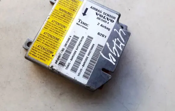 Volvo S40, V40 Airbag control unit/module 30613499a