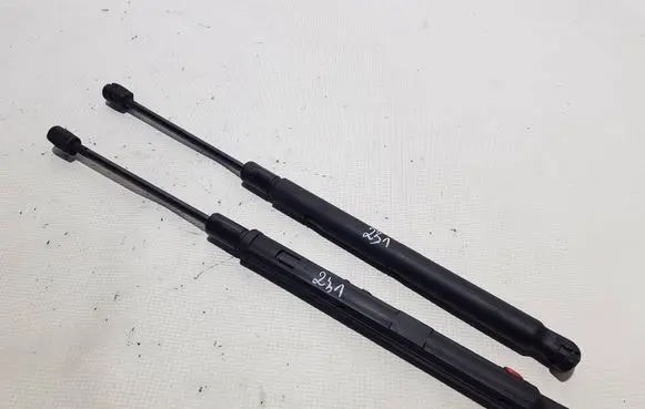 Mercedes-Benz R W251 Shock absorber/damper mounting bracket 2519800664DDE A2519800664 A2519800564