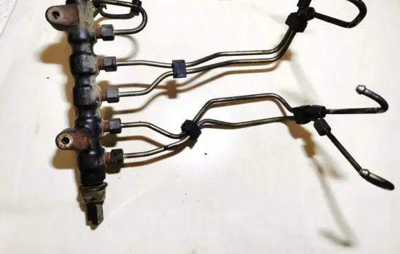 Peugeot 407 Fuel main line pipe 9654592680