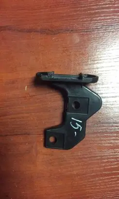 BMW 5 E39 Front bumper mounting bracket 8159361