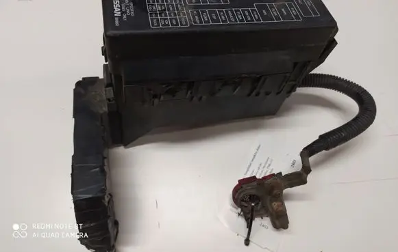 Nissan Almera N16 Fuse module 71543266YA1 24382AU010