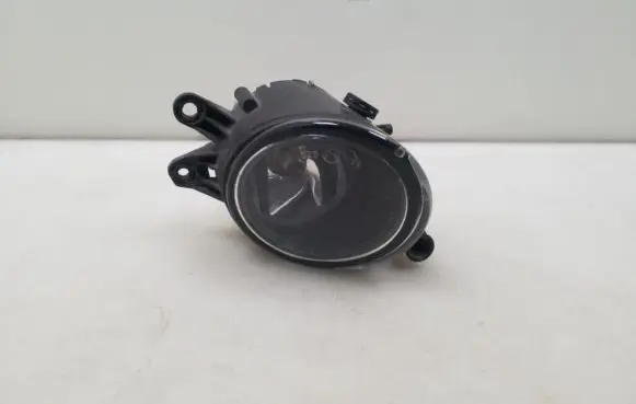 Volvo C30 Front fog light 31213176