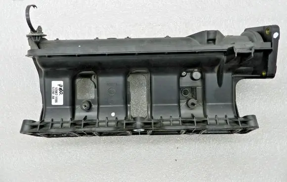 Nissan Qashqai Intake manifold 140036266R 1400300Q3D