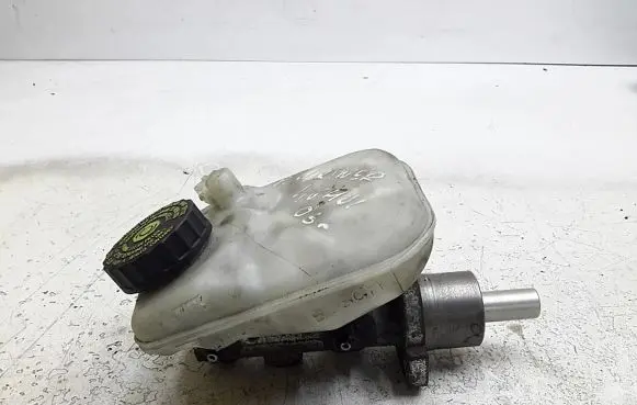 Peugeot Partner Master brake cylinder 481416