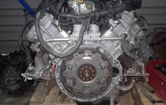 Toyota Land Cruiser (J120) Engine swap 3UR