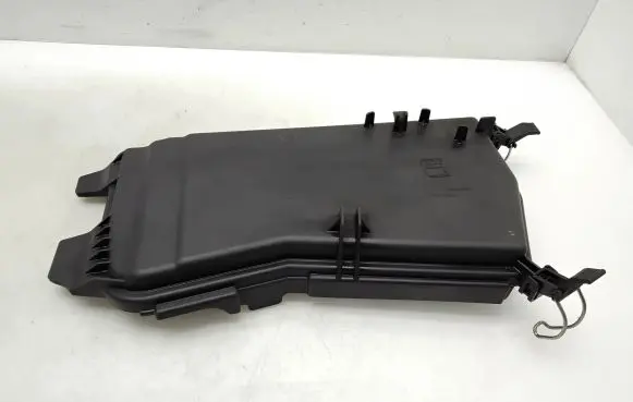 Mercedes-Benz E W212 Fuse box cover A2125400082