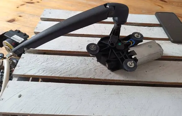 Fiat 500 Rear window wiper motor MS2596001371 TGL350 9299C