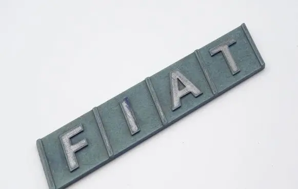 Fiat Seicento/600 Manufacturer badge logo/emblem 