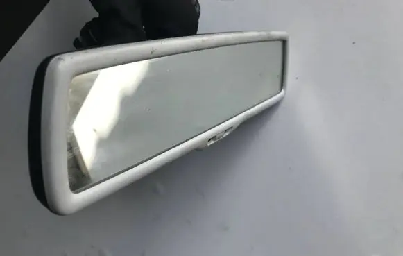 Volkswagen PASSAT B7 Rear view mirror (interior) E11026141