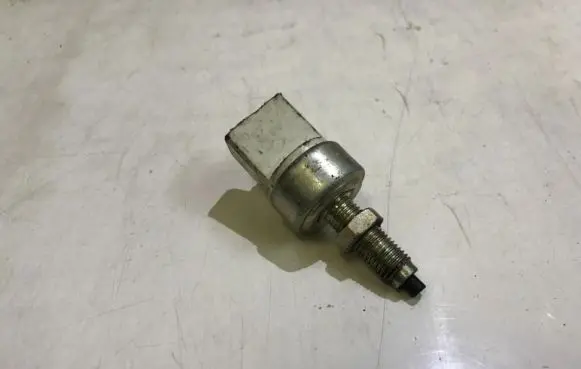 Honda Civic Brake pedal sensor switch 35350sk4e010 35350-sk4-e010