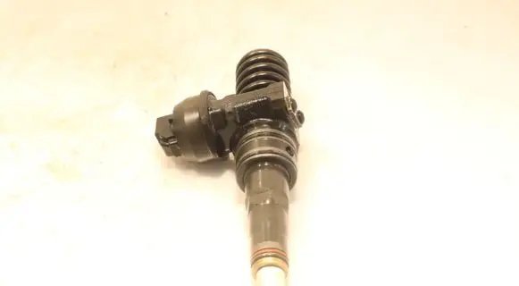 Seat Altea Fuel injector 038130073A