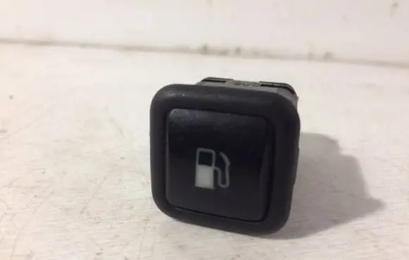 Volkswagen Golf IV Fuel tank opening switch 3B0959833A