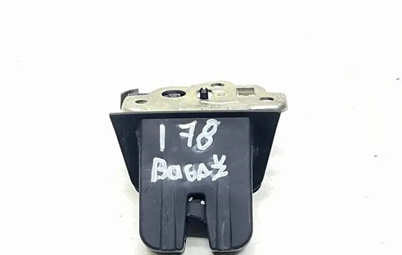 Audi Q5 SQ5 Tailgate/trunk/boot lock/catch/latch 8R0827505