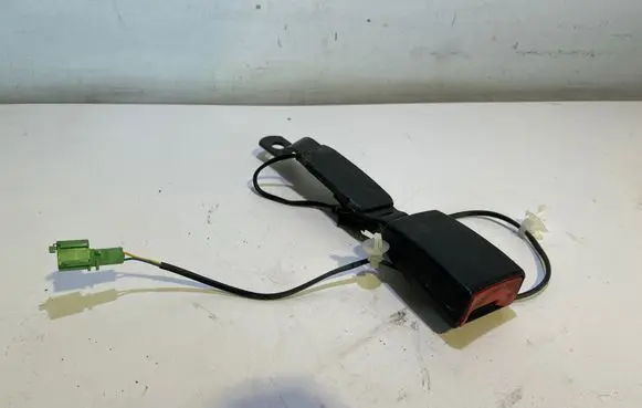 Seat Ibiza V (KJ) Front seatbelt buckle 6R0857755D 241109