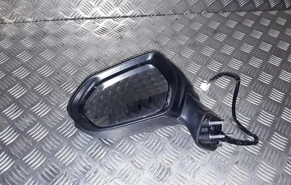 Toyota Corolla E160 E170 Front door electric wing mirror E8049749