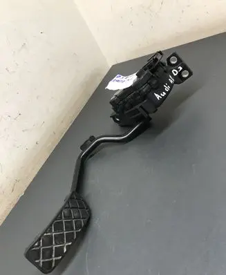 Audi A8 S8 D3 4E Accelerator throttle pedal 4E2723523B