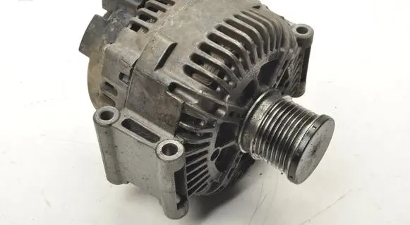 Mercedes-Benz ML W164 Generator/alternator A6421540502