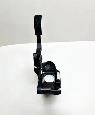 Porsche Macan (95B) Brake pedal 95B723031C 0126074