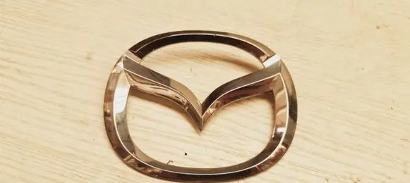 Mazda 6 Manufacturers badge/model letters GJ6J51730