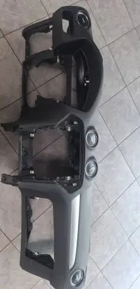 Ford Mondeo MK IV Dashboard 