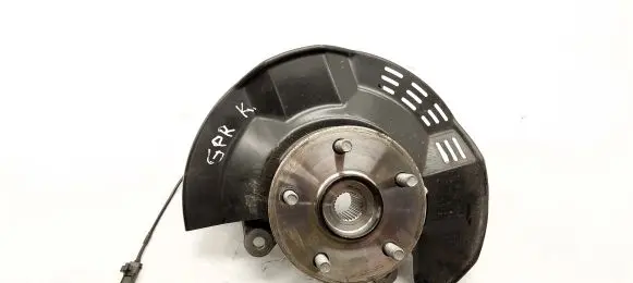 Front wheel hub