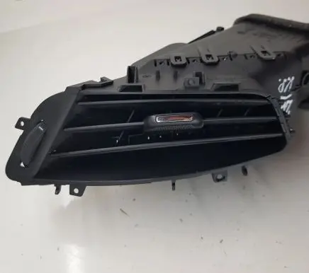 Opel Zafira C Dash center air vent grill 13427382
