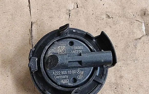 Mercedes-Benz S W222 Airbag deployment crash/impact sensor A2229051500 04985 140314