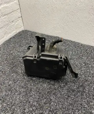Mercedes-Benz GLE (W166 - C292) Fuse box set a1669980002