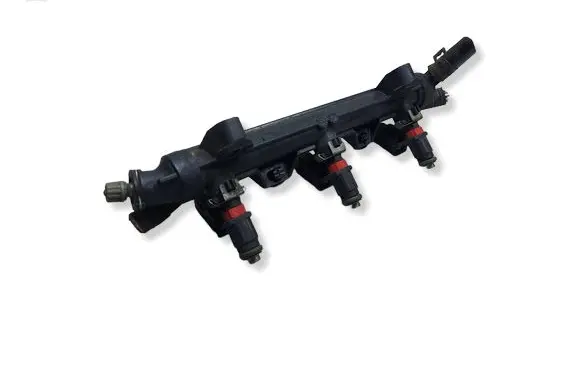 Skoda Fabia Mk2 (5J) Fuel injector 03E906031AKASACJ 03E906031A 03E133320A