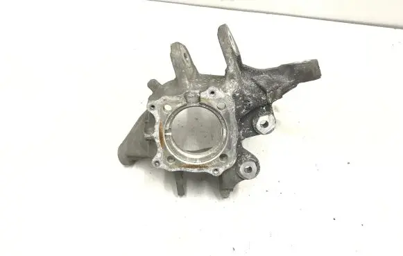 BMW 5 F10 F11 Rear wheel hub 6796100