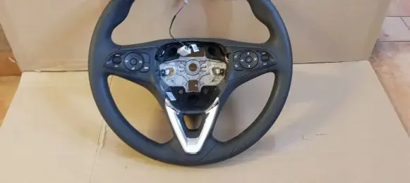 Opel Crossland X Steering wheel