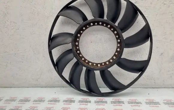 Audi A6 S6 C5 4B Fan impeller 059121301