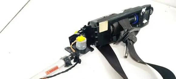 Volvo C30 Front seatbelt 6061062L0C