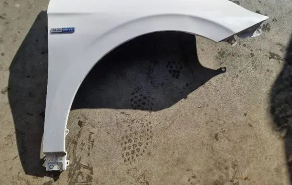 Hyundai Ioniq Fender