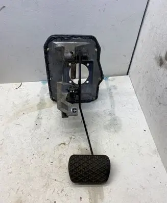 Mercedes-Benz S W140 Brake pedal 1402902219 402921031