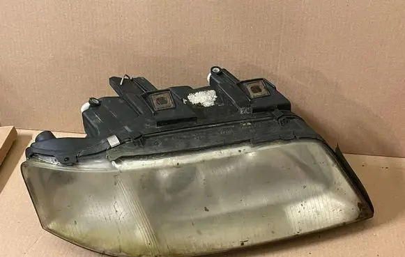 Audi A6 S6 C5 4B Headlight/headlamp