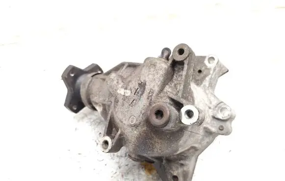 Nissan Qashqai Gearbox transfer box case 