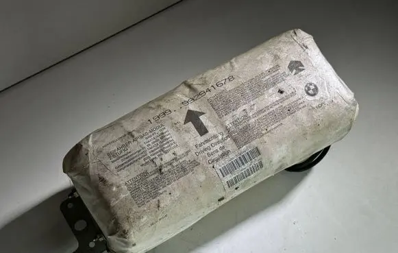 BMW 3 E46 Passenger airbag 0901466