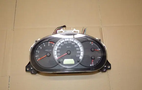 Mazda 5 Speedometer (instrument cluster)