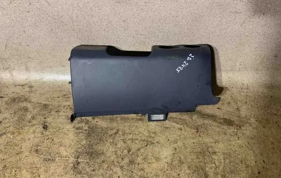 Dashboard lower bottom trim panel