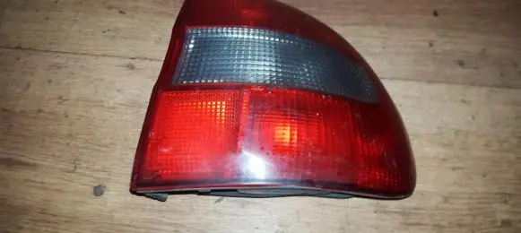 Volvo S40, V40 Rear/tail lights