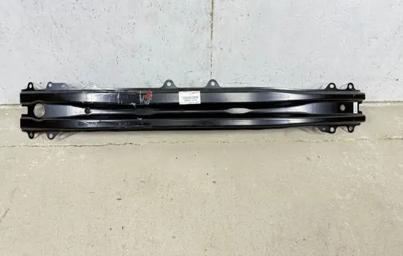 Toyota Yaris XP210 Front bumper cross member 52131-K0020