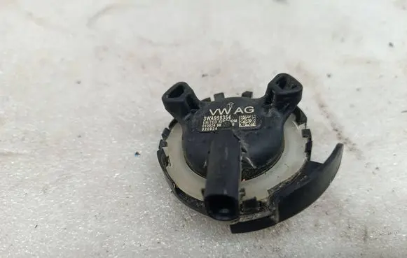 Audi Q2 - Airbag deployment crash/impact sensor 3WA959354