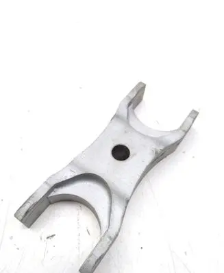 Volkswagen Tiguan Fuel Injector clamp holder