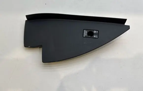 Seat Arona Dashboard side end trim 6F1858218