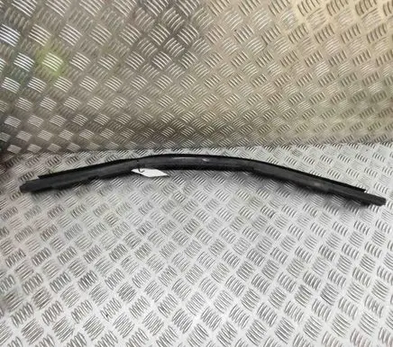 BMW M3 F80 Engine compartment rubber 8059701