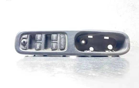 Volvo XC70 Electric window control switch 9181989 03451110