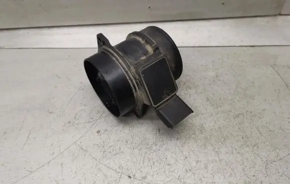 Peugeot 607 Mass air flow meter 9632215280
