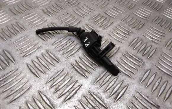Volkswagen Golf V ABS brake wheel speed sensor 7H0927803 10071150693