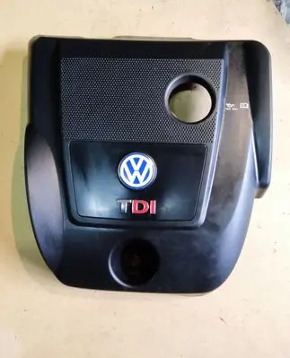 Volkswagen Golf IV Engine cover (trim) 038103925AJ 01331672 054597